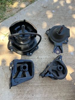 Honda accord 4pcs motor mounts