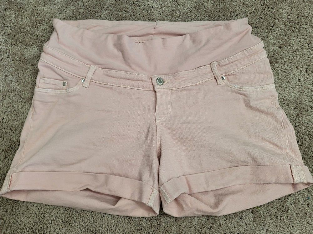 Maternity Shorts Size 10/Large