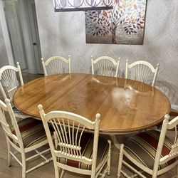Ethan Allen dining table with eight chairs