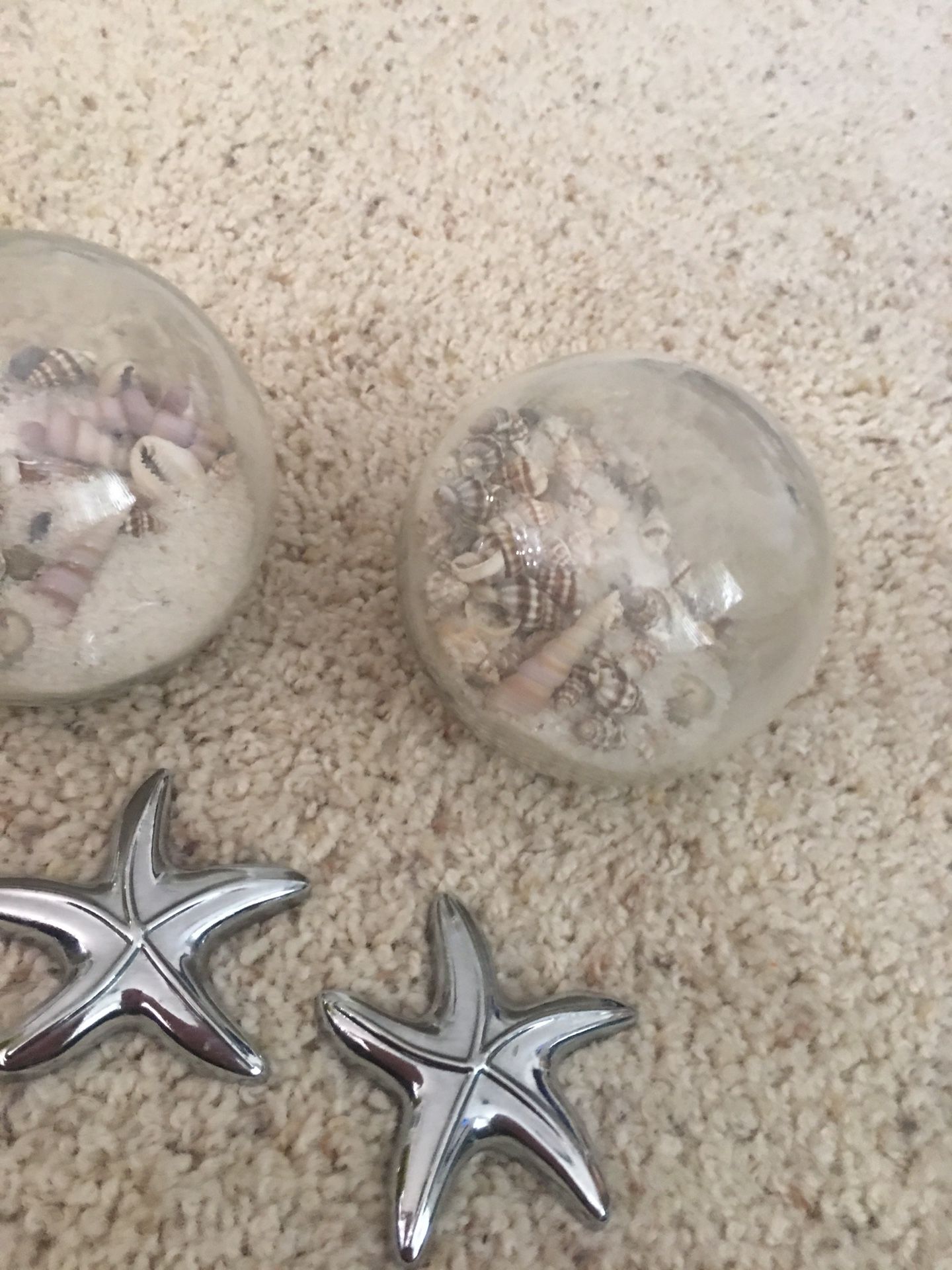 Sea globes and stars
