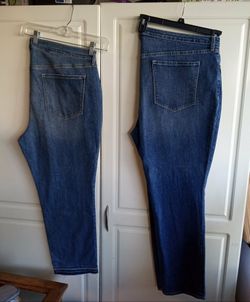 WOMEN'S PLUS SIZE 18 JEANS TAKE BOTH FOR $10