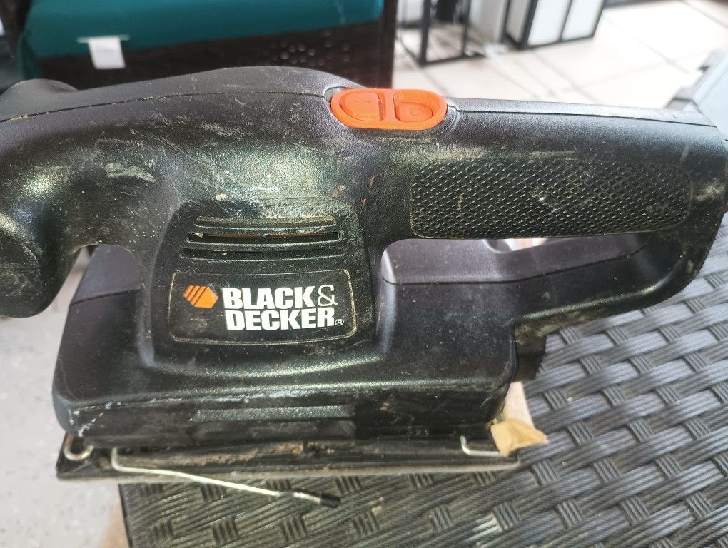Lijadora BlackDecker Electrical