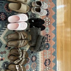 Woman’s Shoe Lot