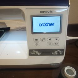Brother Innovis  NQ1400E Embroidery Machine 
