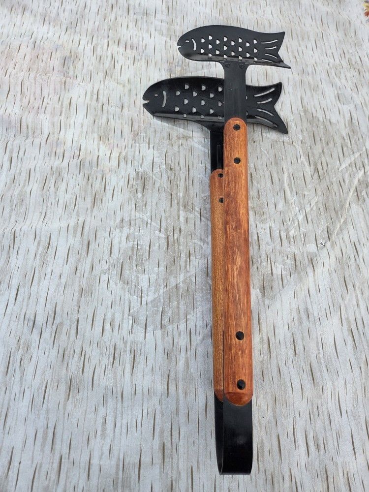 Novelty Fish-Shaped BBQ Grill Tongs - Unique Kitchen Gadget