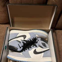 Jordan 1 University Blue 