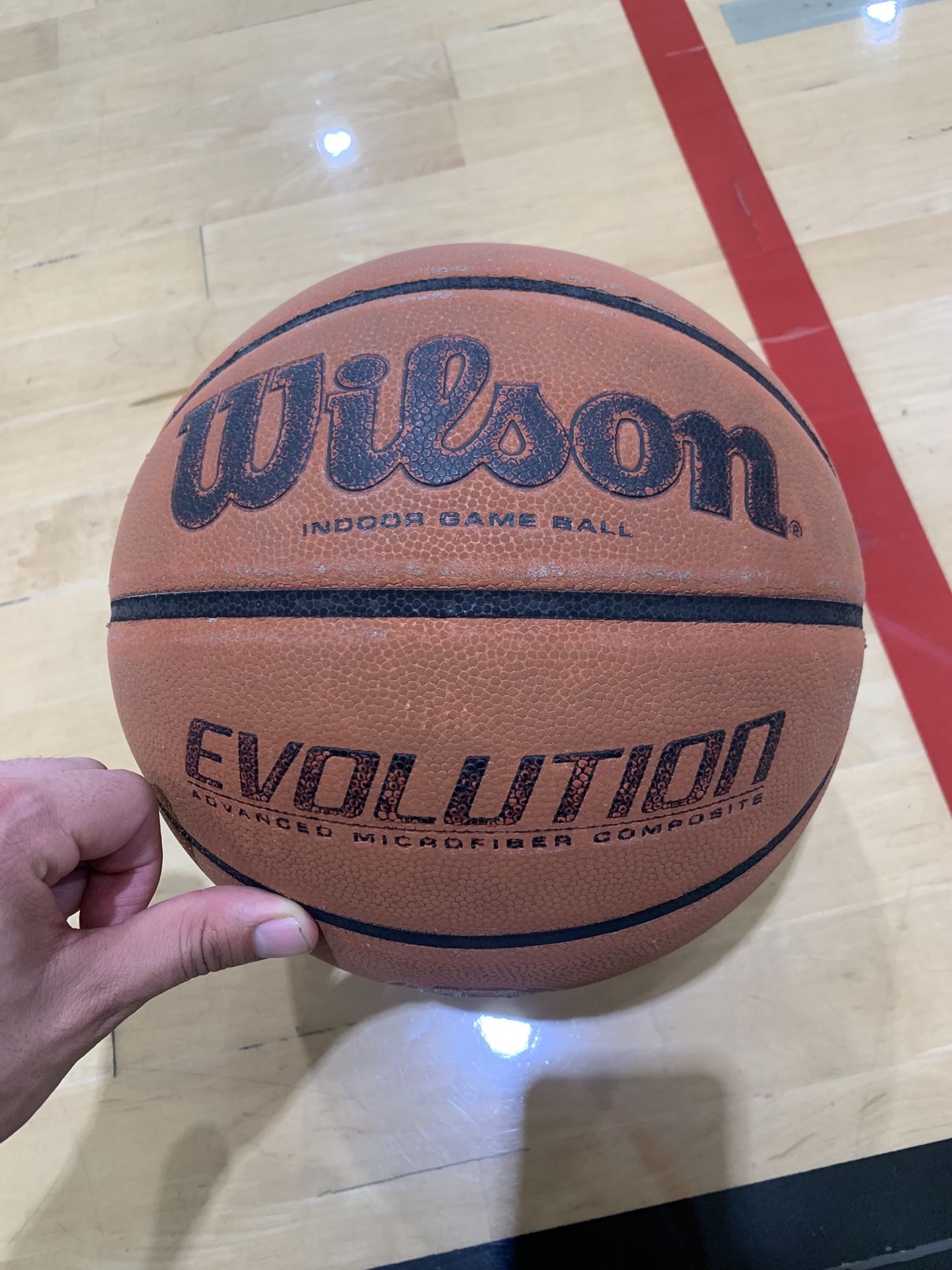 Wilson evolution basketball
