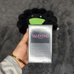Valentino Born In Roma Cologne