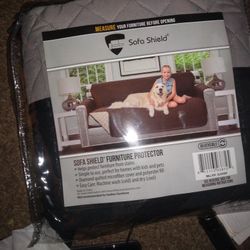 Reversible sofa sheild Grey And Black It’s Pretty Big