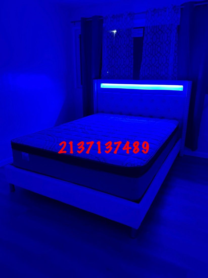 Queen Bed Platform Bed W/ Charging Station & Built-In LED Lights/mattress Included. π’ Cama Queen Size Con Luz Led / Colchon Incluido / Color Blanca