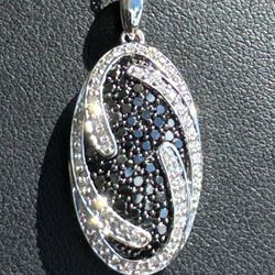 White & Black Diamond 14kt White Gold 3d Cluster Oval Floating Pendant and chain