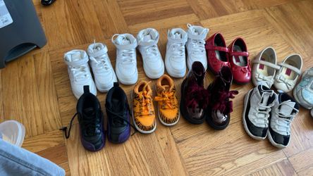 Kids/toddler shoes