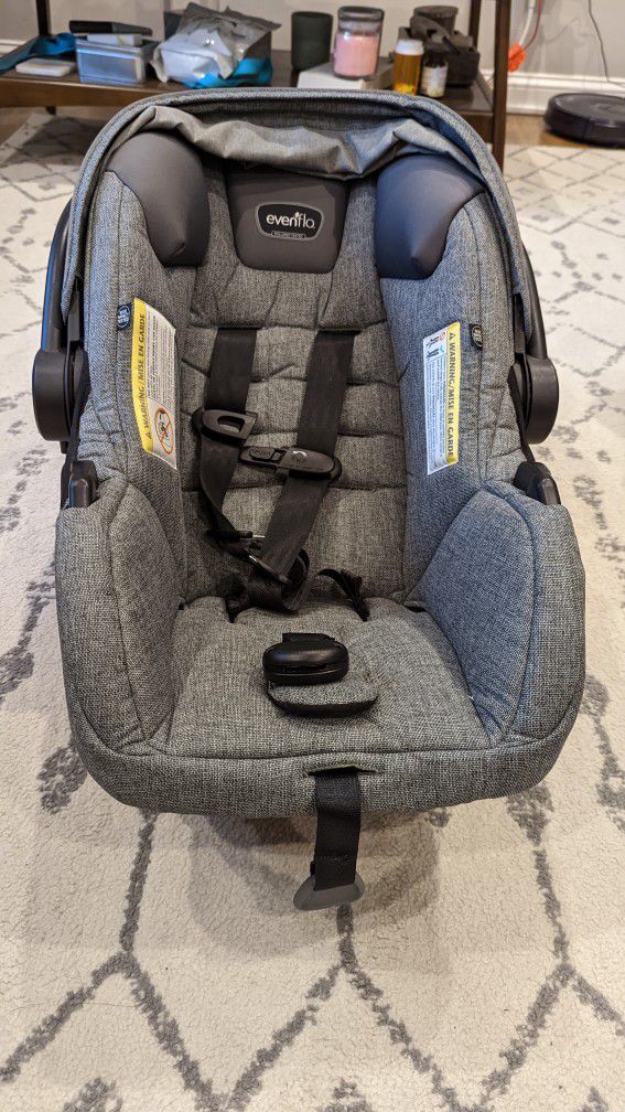 Evenflo safemax Infant car seat