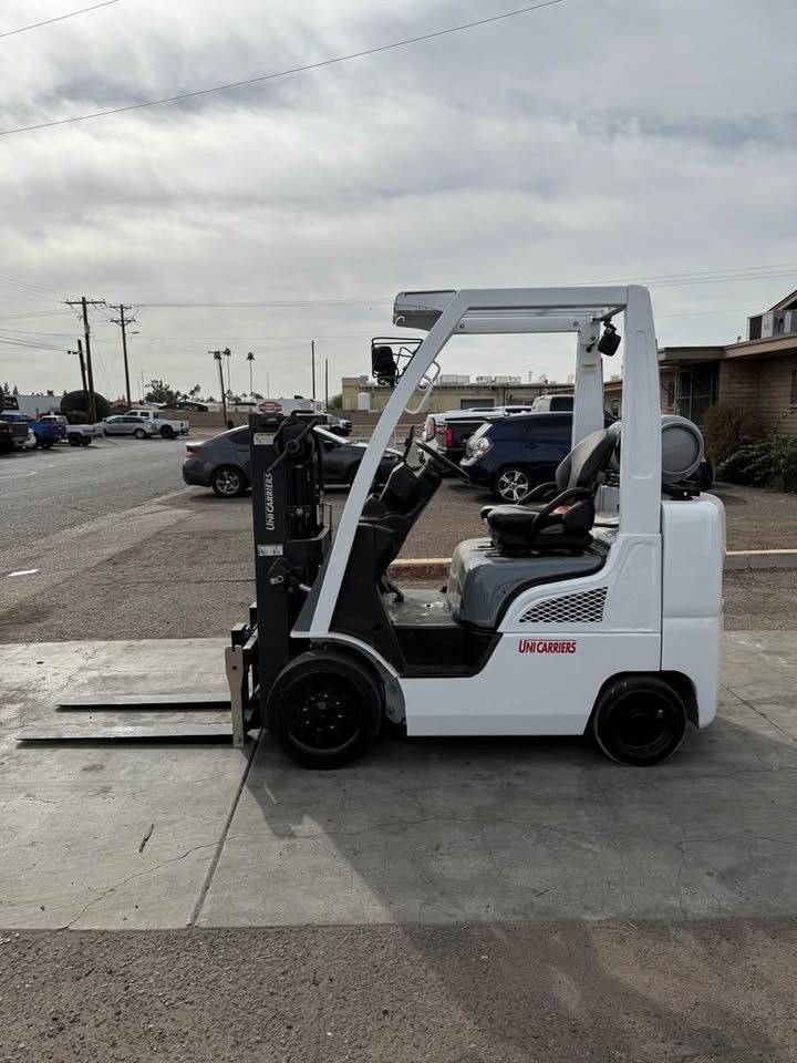 2017 Warehouse Forklift Available Weekly -$650 (Phoenix)