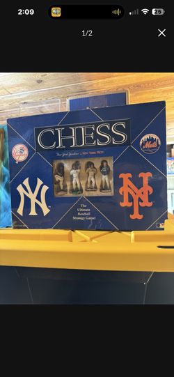 Baseball Board Games Yankees vs Mets with figures.
