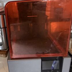 3d Printer. Formlabs Form 2 Brainy Tadpole