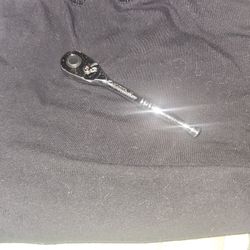 Brand New 1/4 Inch Husky Wrachet Just 20$