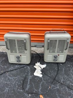Portable Electric Space Heaters – Lot of 2