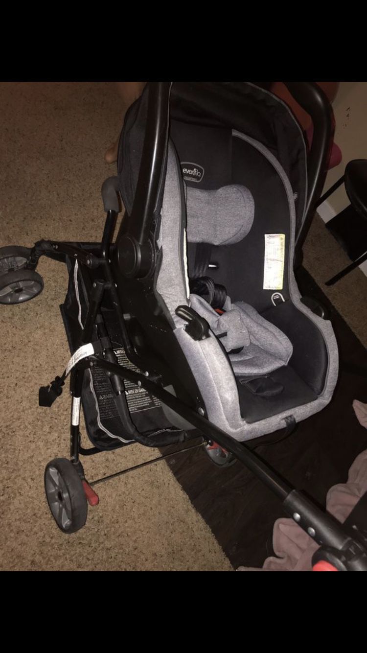Evenflo Car seat & baby trend stroller