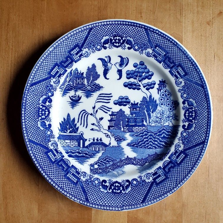 Vintage Japanese Blue Willow Porcelain Plate, 9.5 inches