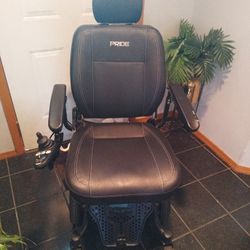 Pride Evo 613 Electric Wheelchair
