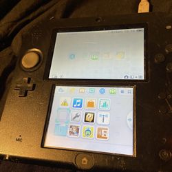 Nintendo 2ds  (Check Description)
