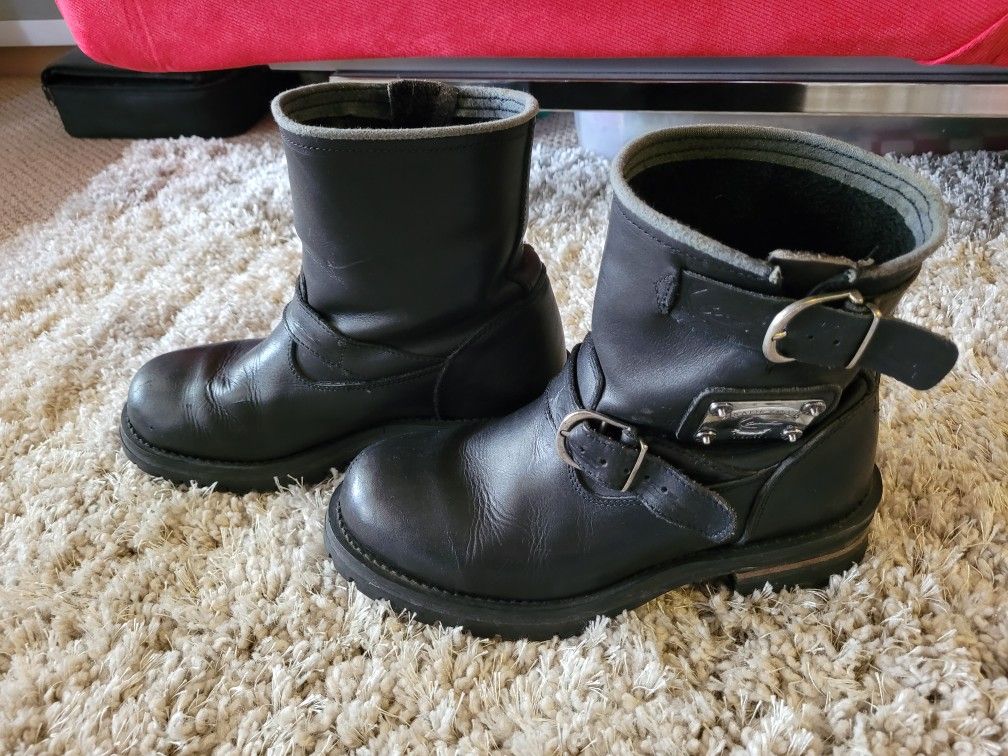 VINTAGE KARL KANI BOOTS