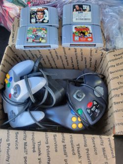 Nintendo game set with extras