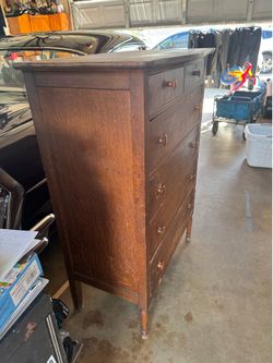 Dresser