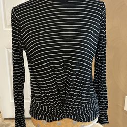 Pink Republic Women’s Size Medium Black White Stripe Mock Neck T-Shirt 