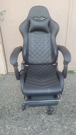 Gaming chair