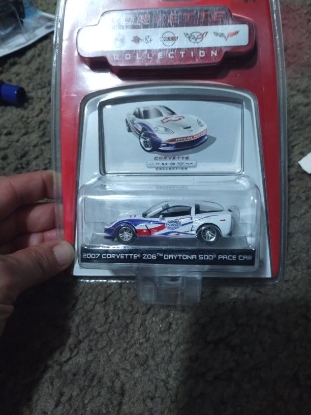 Corvette Collection 2007 Corvette ZO6 Daytona 500 Pace Car Toy Car