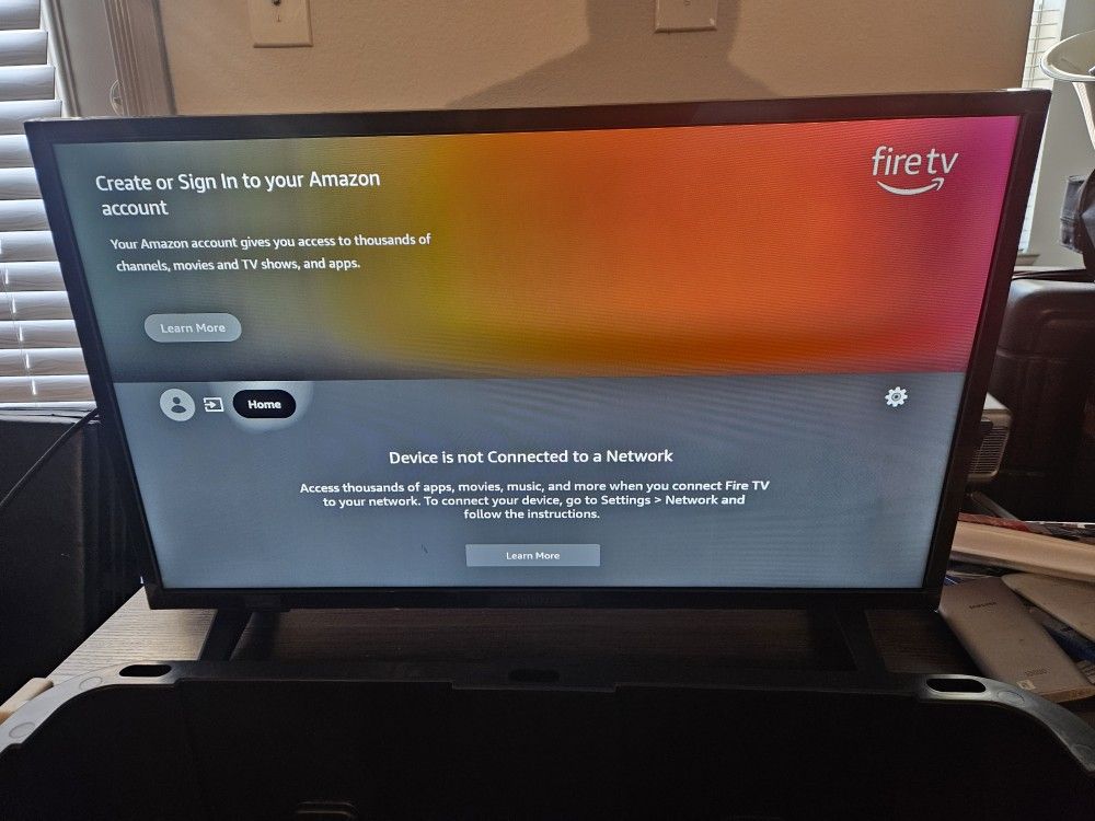 INSIGNIA 32" Class F20 Series LED HD Smart Fire TV with Alexa Voice Remote