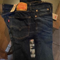 Levi’s 513 Slim Straight