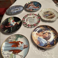 Nice Religious Collectives Plates Lot