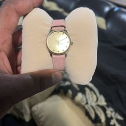 gucci watch