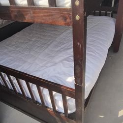 full with full bunk bed $350