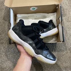 Jordan 11 Low Barons Size 12 Used