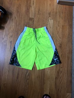 Youth boys Nike shorts size small 8/10