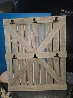 Rustic Barn Door Photo Clip Display