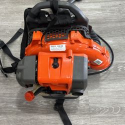 HUSQVARNA LEAF BLOWER 