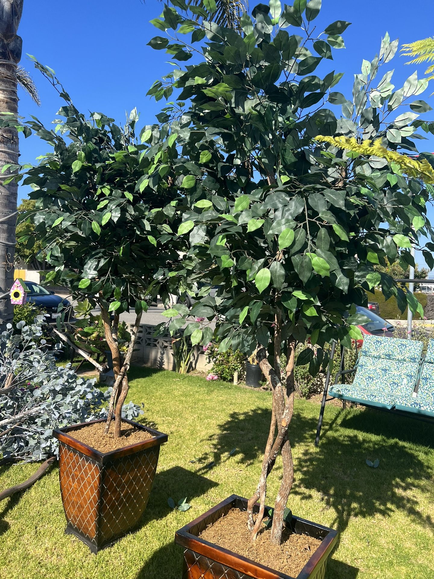 2 Artificial Trees
