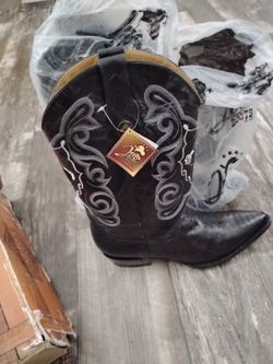 Boots ostrich high quality