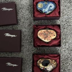 Vintage BENAYA Hinged Ceramic Trinket / Pill Boxes