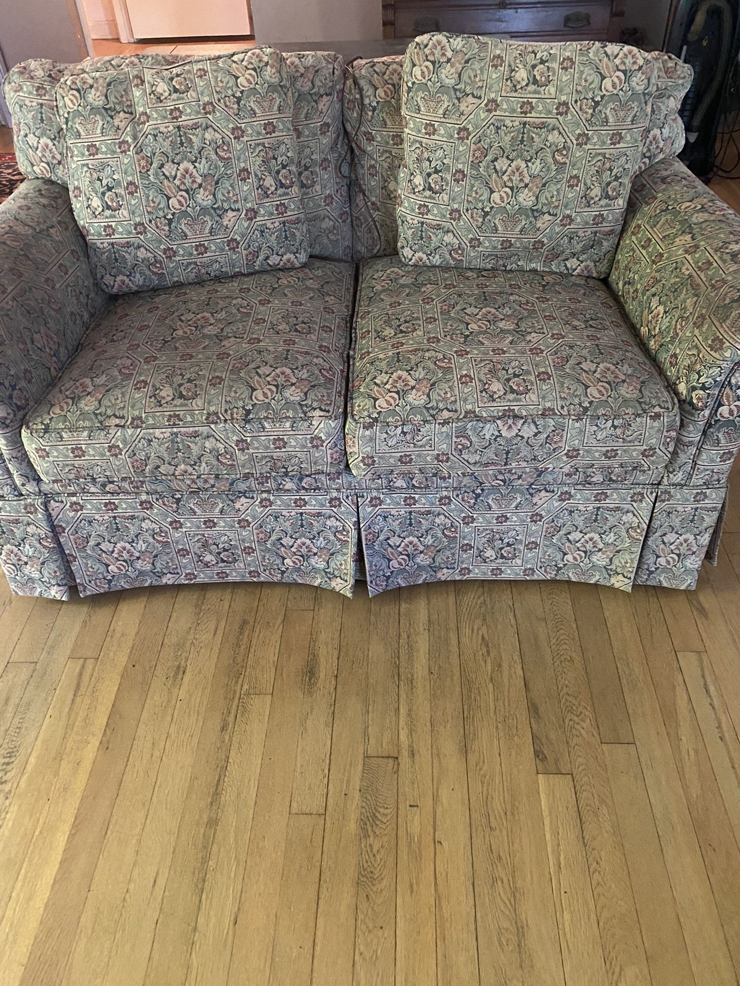 Love Seat (2) Chairs plus Ottoman