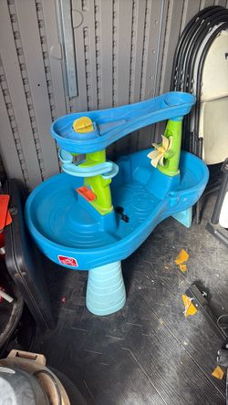 Step2 Kids Water Table with Accessories