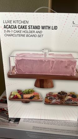 Cake stand with Lid