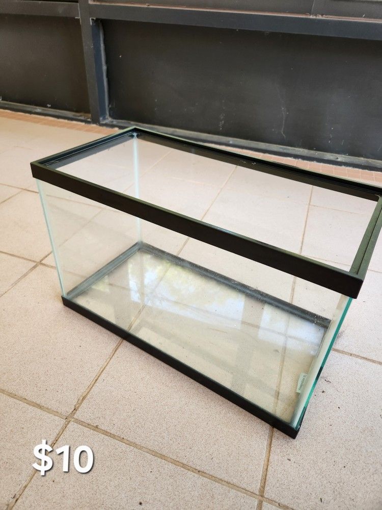 10Gal Aquarium 