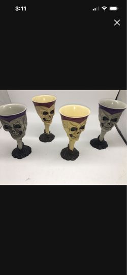 Halloween Vintage Goblets & Kids Plates