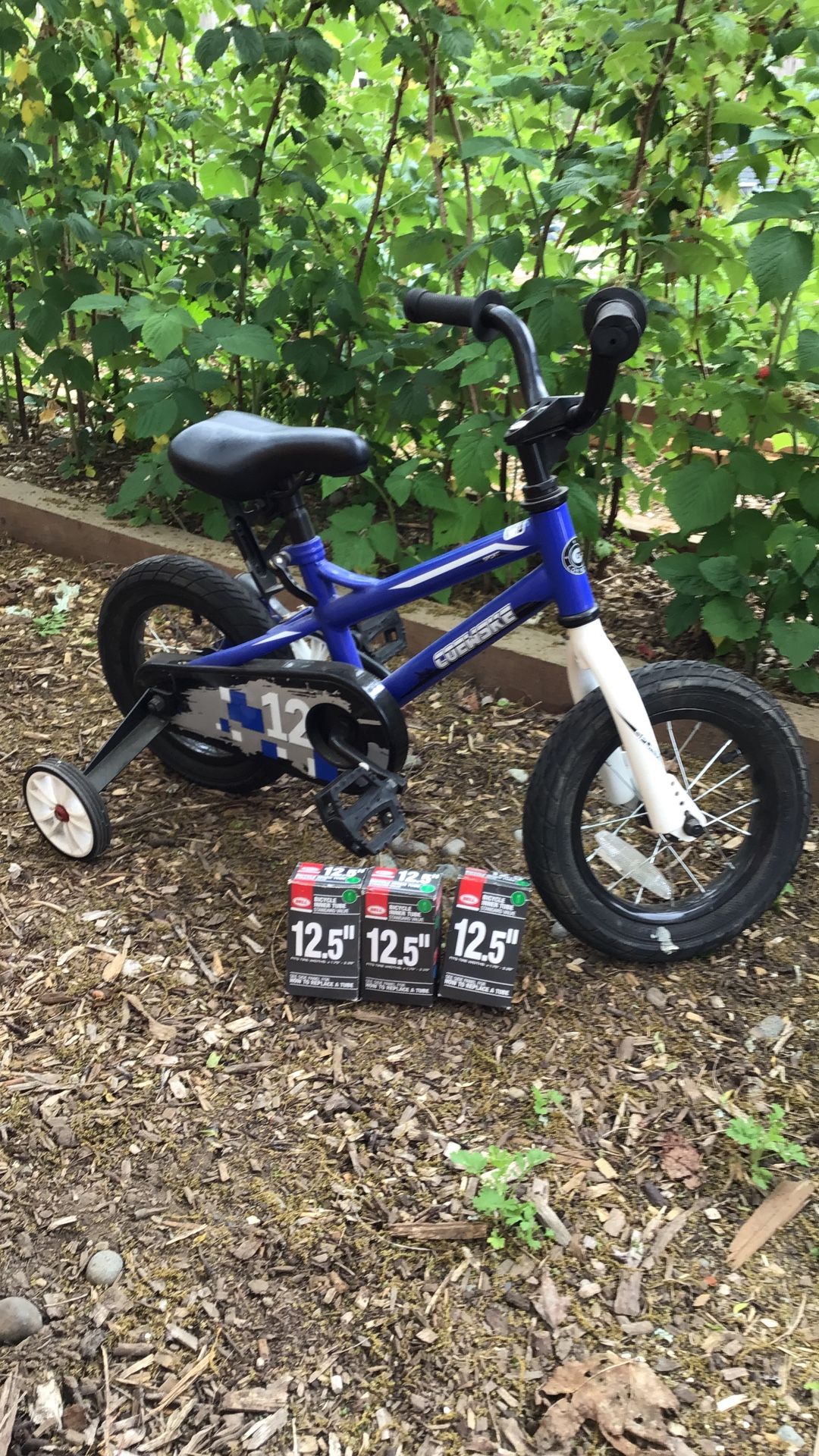 12” Toddler Bike & Three Tubes